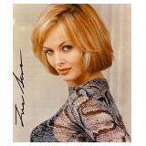 Bond Girl Izabella Scorupco signed photo