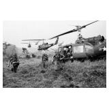 U.S. Army Vietnam Helicopter Landing reprint photo