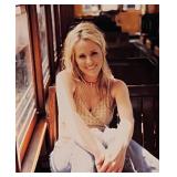 Country Music Star Deana Carter unsigned photo