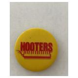 Hooters vintage pin