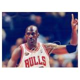 Chicago Bulls Michael Jordan facsimile signed ...