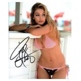 Gigi Hadid facsimile signed photo