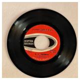 BJ Thomas Mighty Clouds of Joy 45 Album