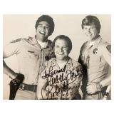 Chips Robert Pine signed photo