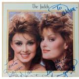 The Judds Heartland Signed Album. GFA...