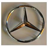 Plastic Mercedes-Benz emblem