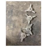 Four-bar wheel spinners,