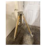 heavy-duty surveying tripod