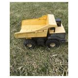 Tonka dump truck