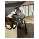 12 gallon shop vac with attachments