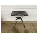 Outdoor metal end table