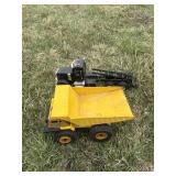 Tonka dump truck with case semi