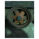 cast iorn rim for a dck tractor