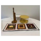Lazy Susen, Paper towel holder, Table runner