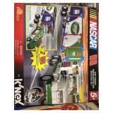 K'NEX NASCAR #88 Amp energy transporter rig lego