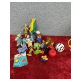 Various small toys McDonald happy meals songs