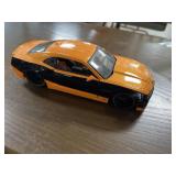 1/24 scale 2010 chevy camero ss die-cast model