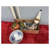 Holiday Deco & Misc. Toys