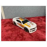 Hot wheels RCYZL1 Camaro itï¿½s a remote control