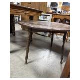 Round end table