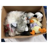 Lotta stuffed animals all kinds