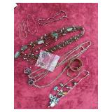 Assorted jewelry