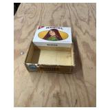vintage Muriel Babies cigar box