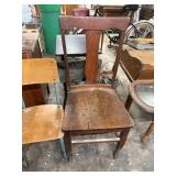 Arts & Crafts quartersawn oak side chair