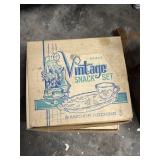 2 8 piece anchor hocking snack sets