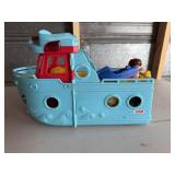 Fisher-Price Little People Travel Together F