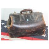 Antique Leather Dr. / Medicine Bag