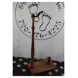 Horse Hair Hitch Stand