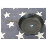 Cast Iron Skillet - 8'