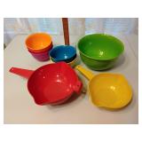 Bowl and strainer lot