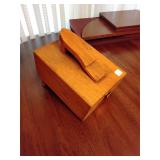 Griffin Shine Master shoe shine kit