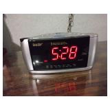 Emerson research clock radio