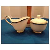 Cambridge Johnson Bros. Carylye creamer & sugar