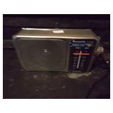 Panasoinc AM/FM radio