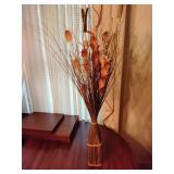 Natural vase arrangement