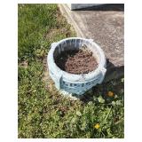 Round concrete planter