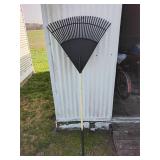 Plastic yard rake