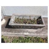 Rectangular concrete planter