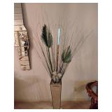 Mirrored vase arrangement