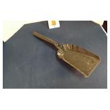 Coal scoop vintage