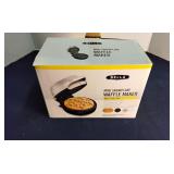 Bella mini snowflake waffle maker