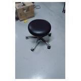 Rolling stool
