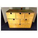 Storage cabinet