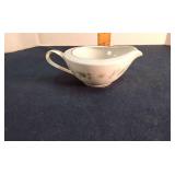 Noritake Wellesley creamer