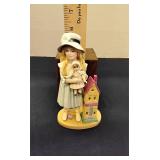 'Cassie' The Georgetown series figurine