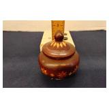Inlaid wooden trinket box